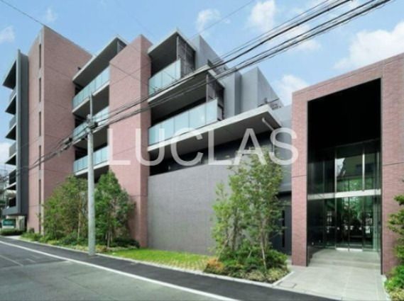 建物外観　『想いの先を照らし出す。』信頼が必要だからこそ、弊社へお任せ