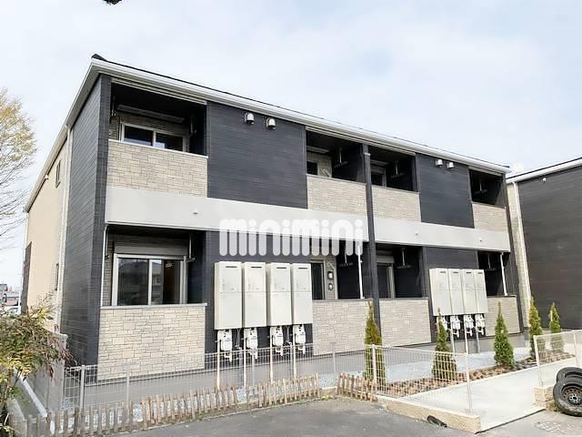 建物外観　１棟４戸で全部屋角部屋です。