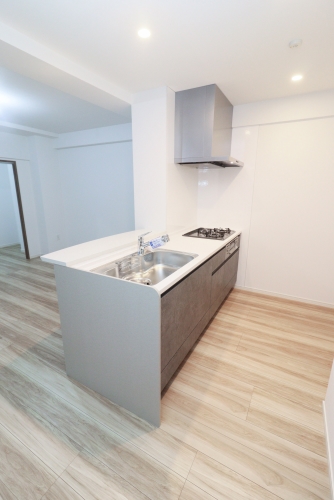 キッチン　建築中、１階の写真です。