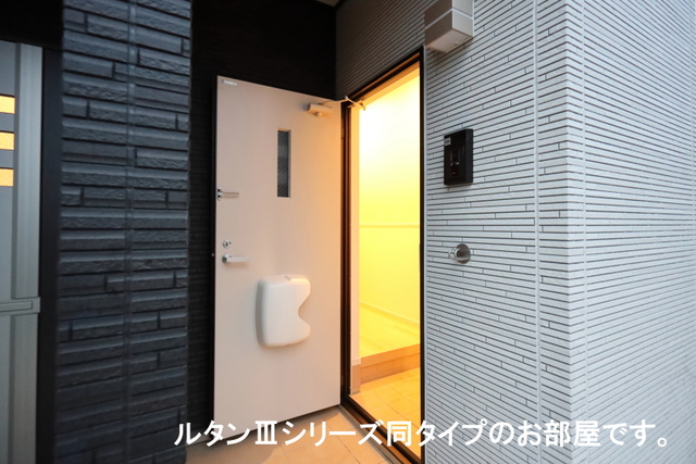 玄関　同仕様