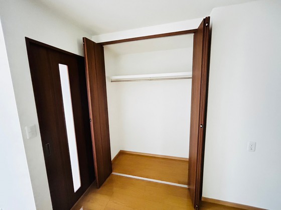収納　※別部屋の写真です