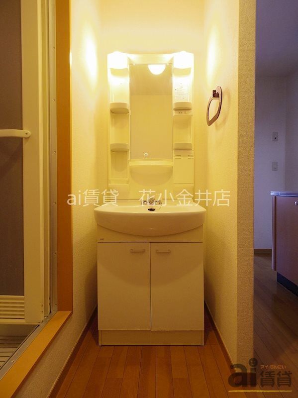 洗面設備　同仕様写真