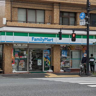 コンビニ　ファミリーマート 大島二丁目店（コンビニ）まで441m