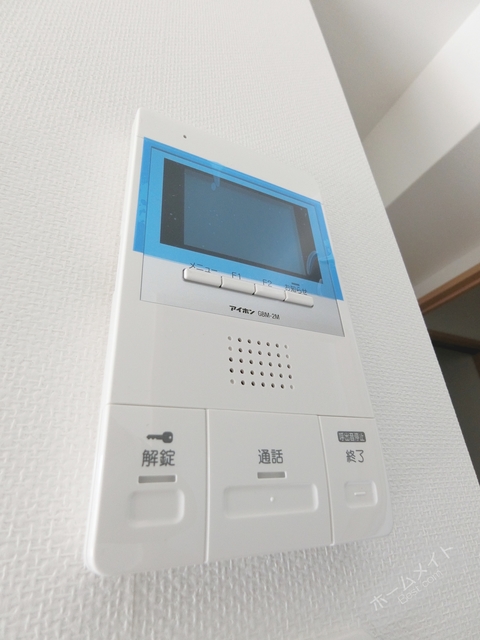 セキュリティ　カラーモニターホンで来訪者を確認できます♪