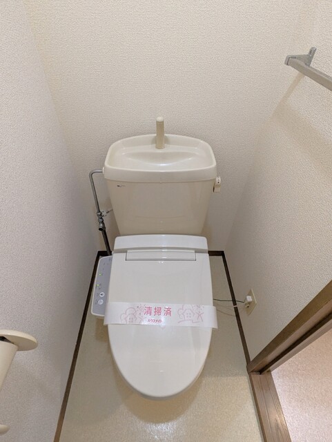 トイレ　☆洗浄機能付暖房便座☆