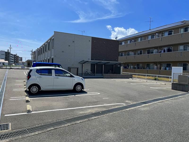 駐車場　駐車場１
