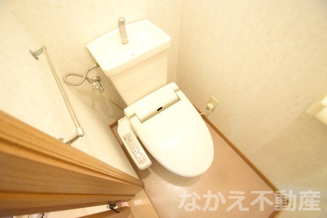 トイレ　トイレもきれいです