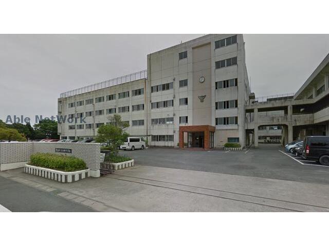中学校　豊橋市立本郷中学校（中学校）まで3002m