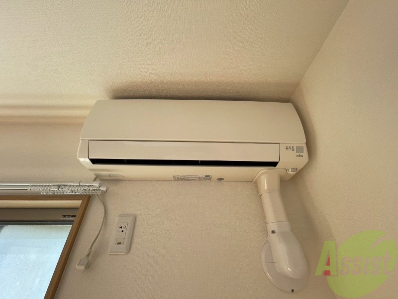 その他設備　エアコン付きです！夏でも冬でも安心ですね。