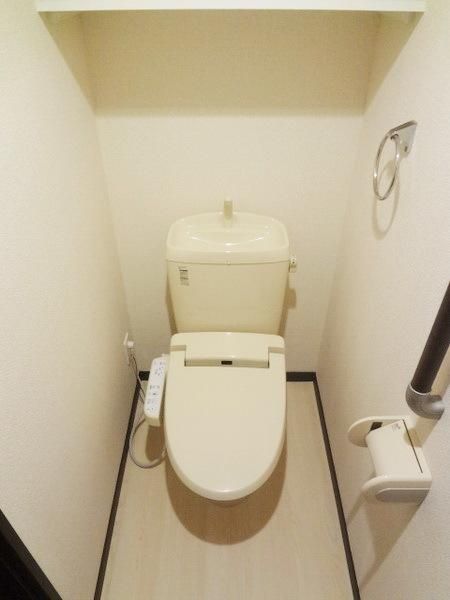 トイレ　☆嬉しい洗浄便座☆