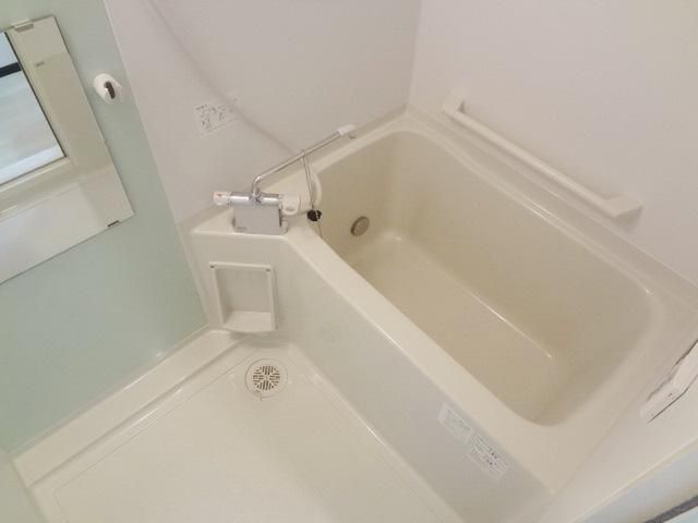 バス・シャワールーム　☆追焚き・浴室乾燥機能つき☆
