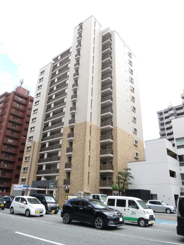 建物外観　ヘスティア大濠