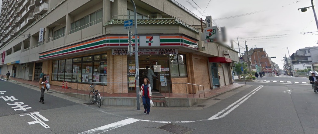 コンビニ　セブンイレブン神戸三宮旭通店（コンビニ）まで131m