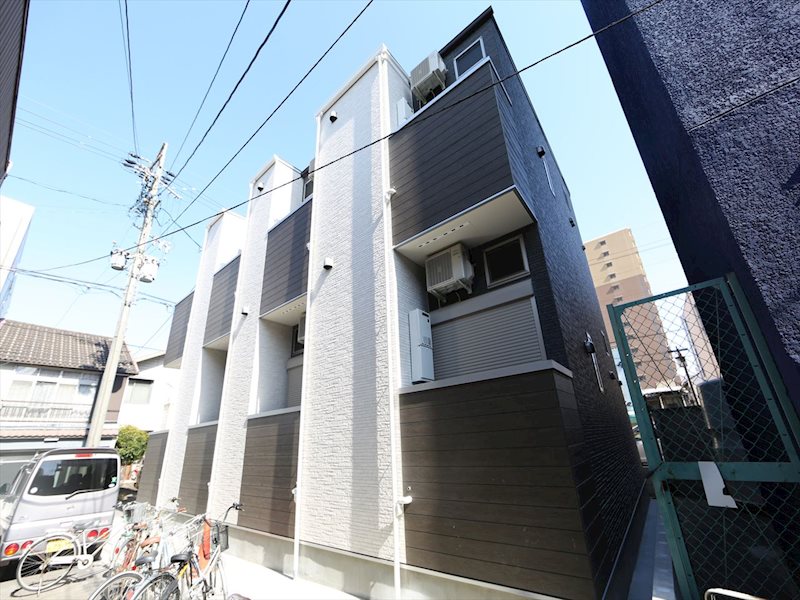 建物外観　外観　デザイナーズ　光インターネット無料