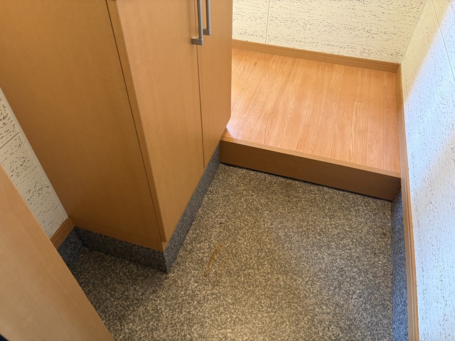 玄関　※写真別部屋