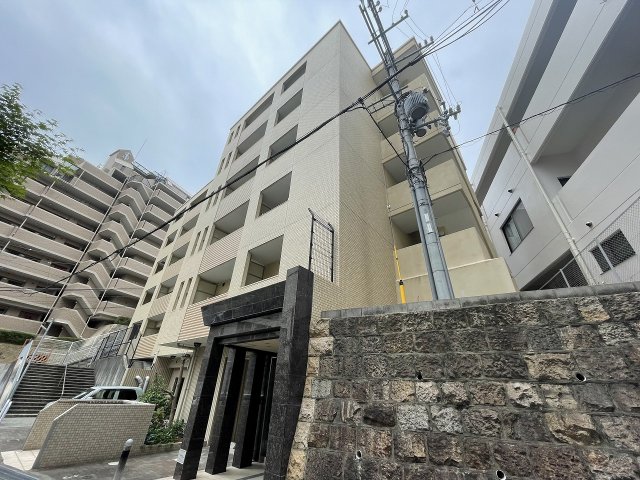 建物外観　落ち着いた雰囲気の外観です