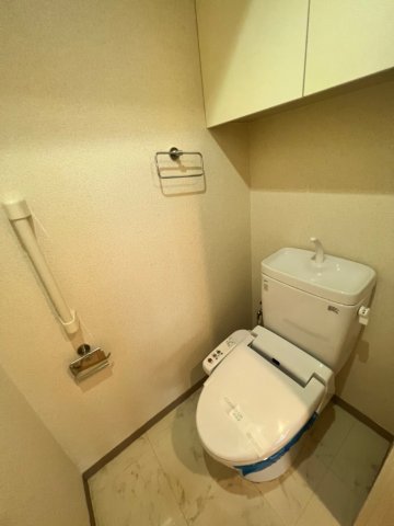 トイレ　トイレもきれいです
