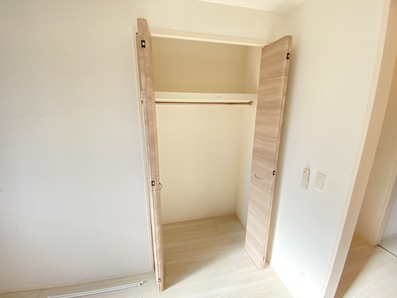 収納　※別部屋の写真です