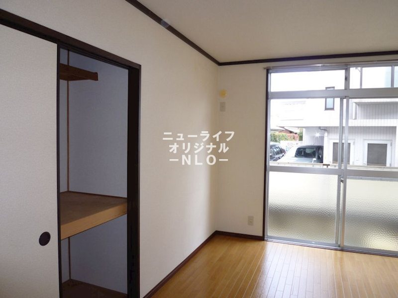 収納　奥行きのある収納スペースで荷物もたくさん入ります☆