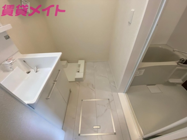 洗面設備　同タイプの部屋写真です
