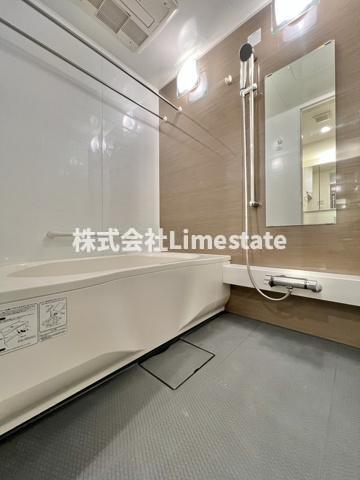 バス・シャワールーム　別部屋参考写真