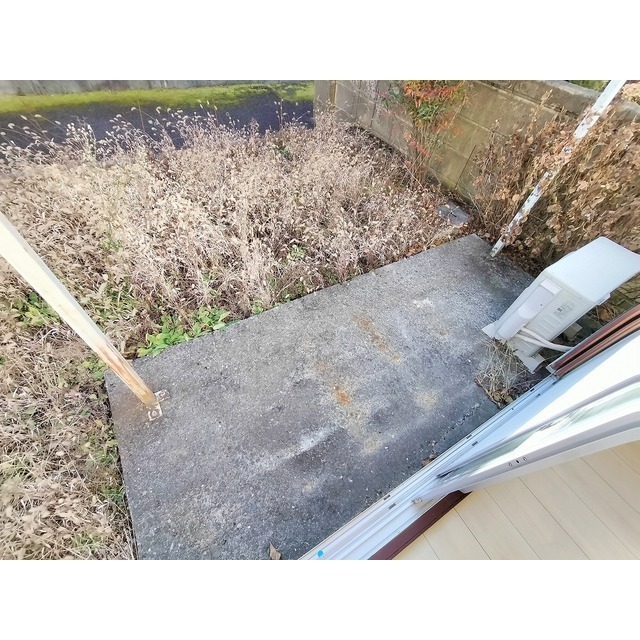 バルコニー　※同型別部屋写真