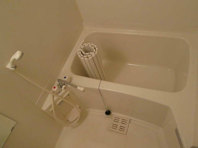 バス・シャワールーム　バス・トイレ別