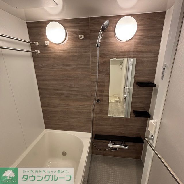 バス・シャワールーム　※写真は同タイプ住戸です。