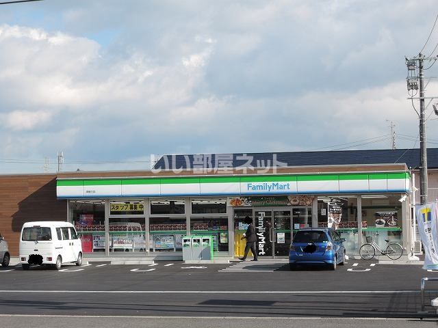 コンビニ　ファミリーマート津藤方店（コンビニ）まで593m