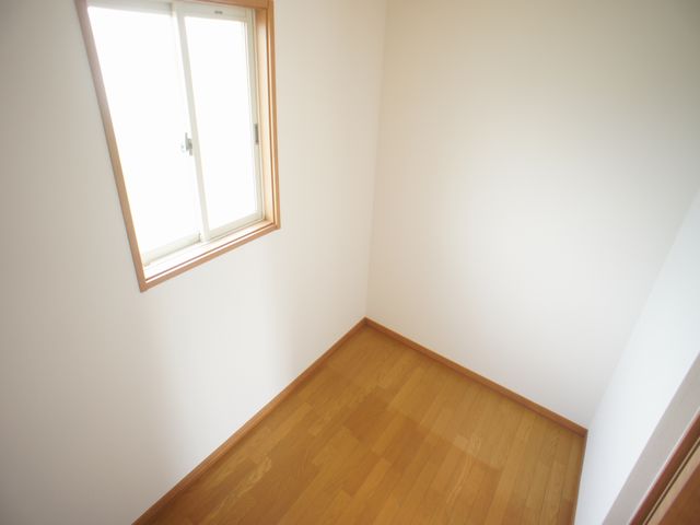 収納　納戸付きでお部屋はスッキリ♪