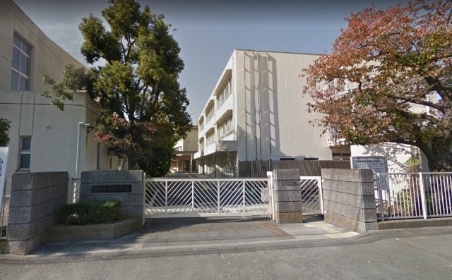中学校　川崎市立日吉中学校（中学校）まで1161m