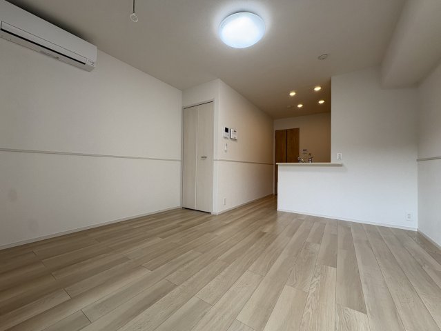 グランディールの居間写真