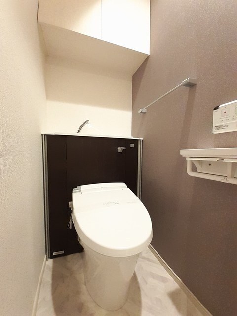 トイレ　室内イメージ