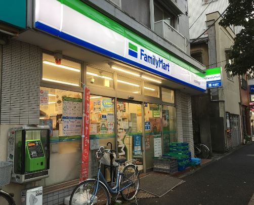 コンビニ　ファミリーマート 杉並高円寺北店（コンビニ）まで190m