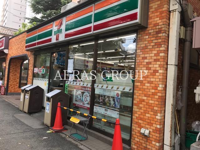 コンビニ　セブンイレブン文京本駒込2丁目店（コンビニ）まで127m