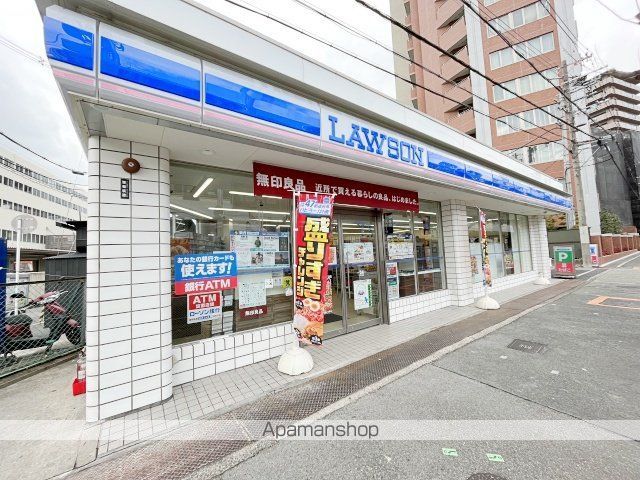 コンビニ　ローソン江坂町4丁目店（コンビニ）まで292m