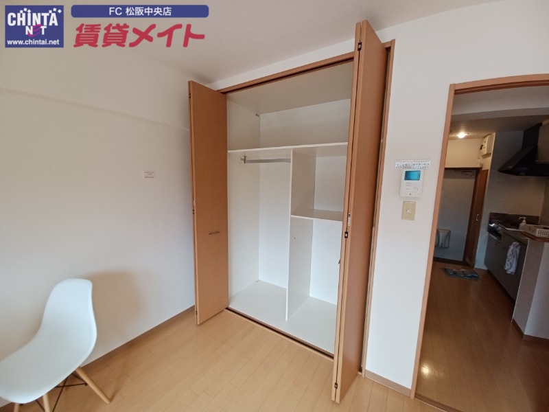 収納　別部屋参考写真です