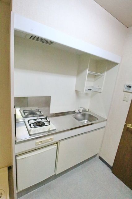 キッチン　★お部屋探しは株式会社タウンハウジング東京まで★
