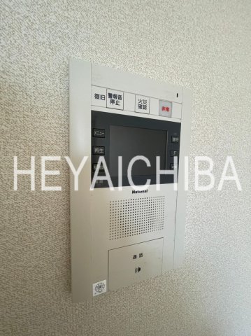 セキュリティ　モニター付きインターホン