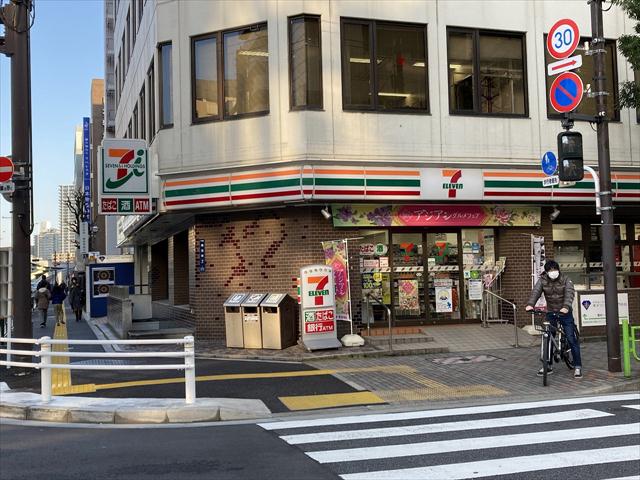 コンビニ　セブン－イレブン中央区明石町店（コンビニ）まで253m