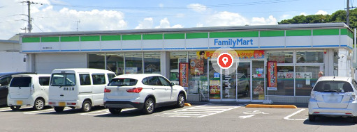 コンビニ　ファミリーマート 高松香西北店（コンビニ）まで619m
