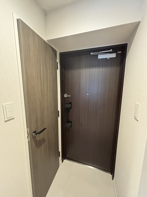 玄関　※写真は同タイプ住戸です。