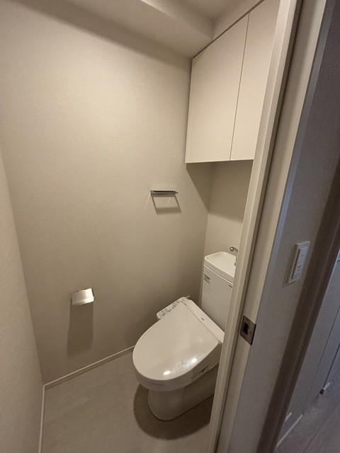 トイレ　※写真は同タイプ住戸です。