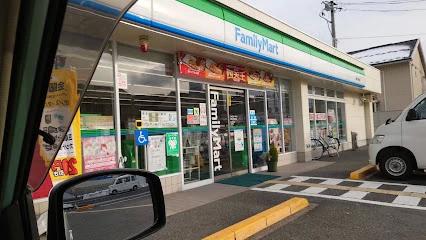 コンビニ　ファミリーマート 鳥取大榎町店（コンビニ）まで252m