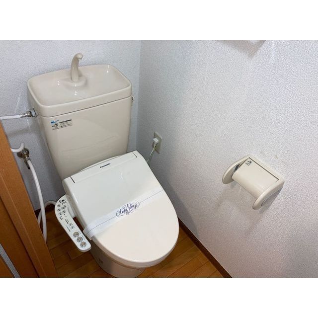 トイレ　シャワートイレ