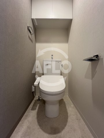 トイレ　スプランディッド弁天町　トイレ