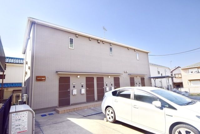 建物外観　きれいな外観