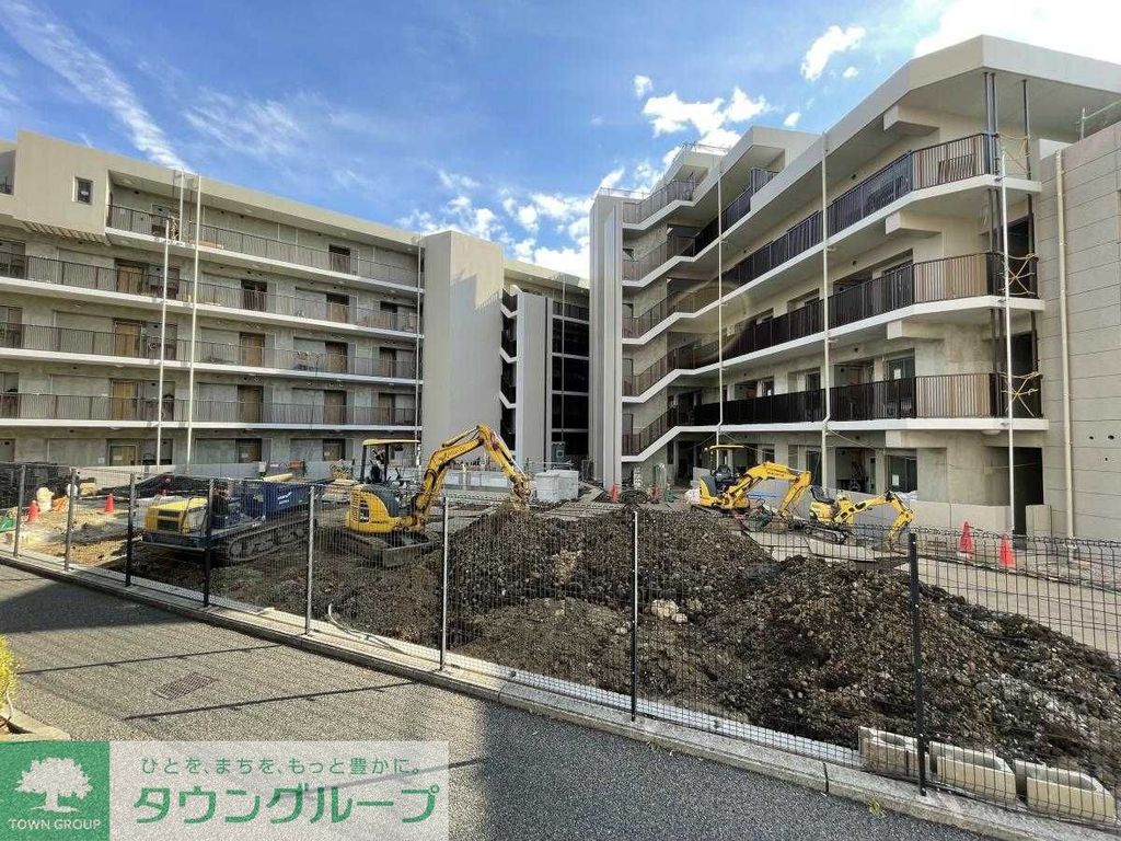 その他　建築中