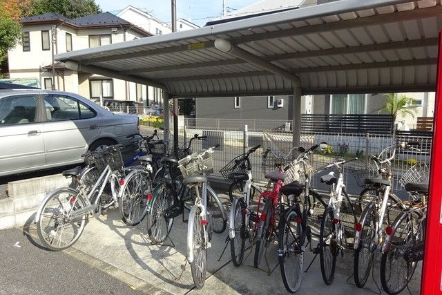 その他共有部分　★屋根付き駐輪場★