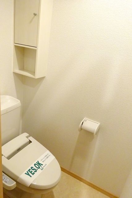 トイレ　★収納・ウォシュレット付のトイレ★